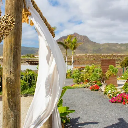 Bernegal Moneyba, Hot Tub, Piscina Y Jardin Apartment Buzanada