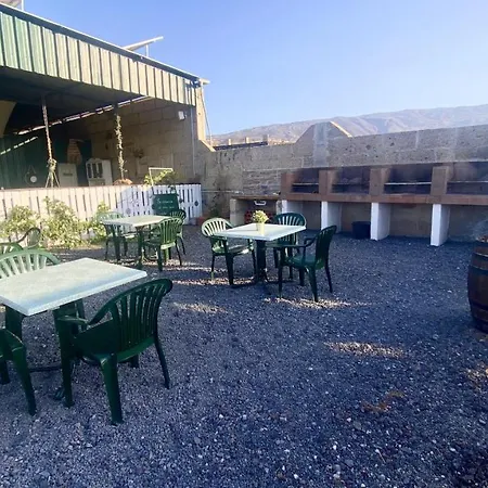 Apartment Bernegal Moneyba, Hot Tub, Piscina Y Jardin