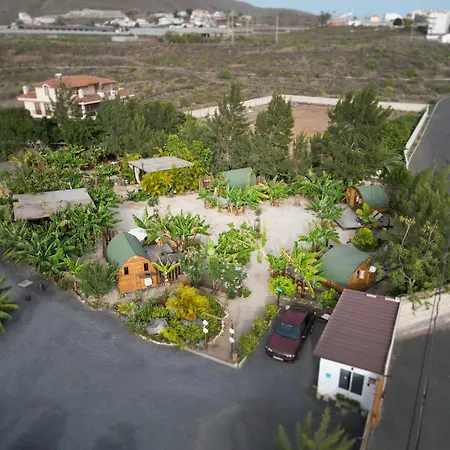 Bernegal Moneyba, Hot Tub, Piscina Y Jardin Apartment *